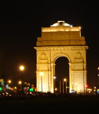 India Gate at Night in Delhi on a India Tour