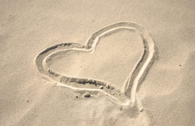 Indian Destination Wedding - Sand Heart